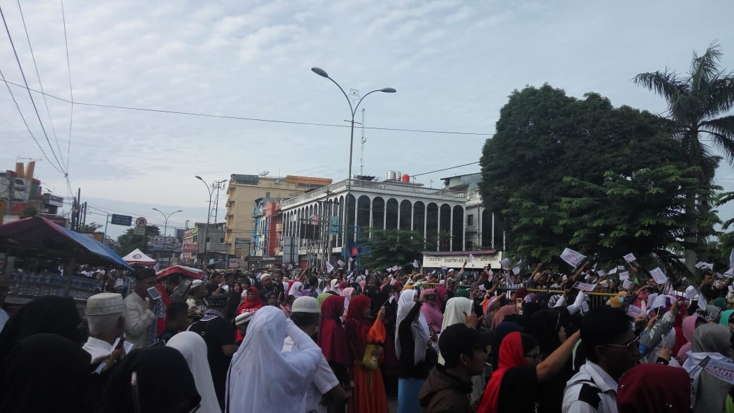 Aksi Dua Elemen Besar Berakhir Kondusif