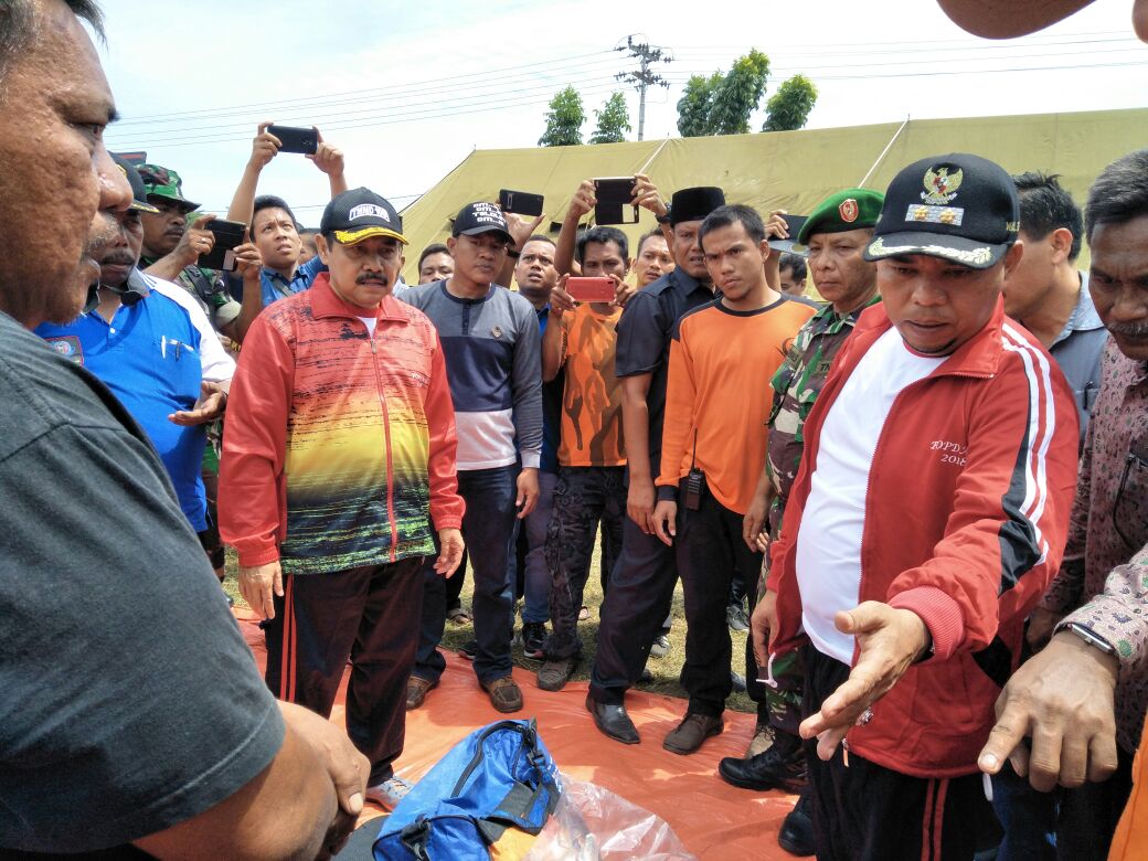 Pemkab Labuhanbatu Bantu Korban Kebakaran Pajak Negerilama