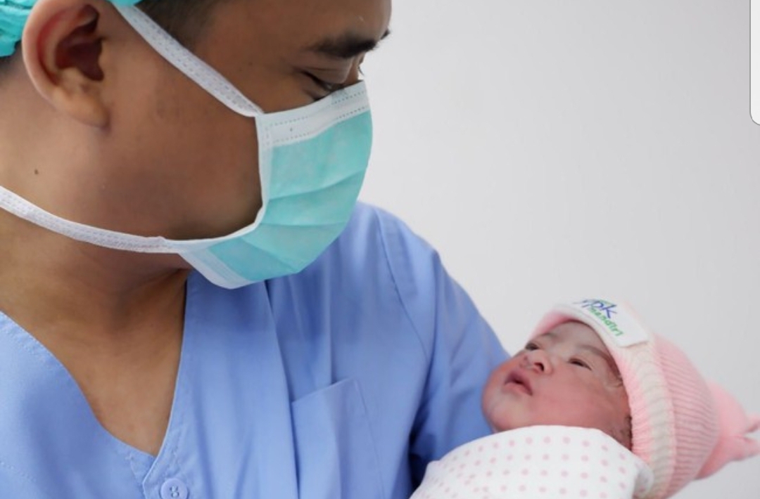 Foto Cucu Kedua PresidenÂ Jokowi Buat Gemas