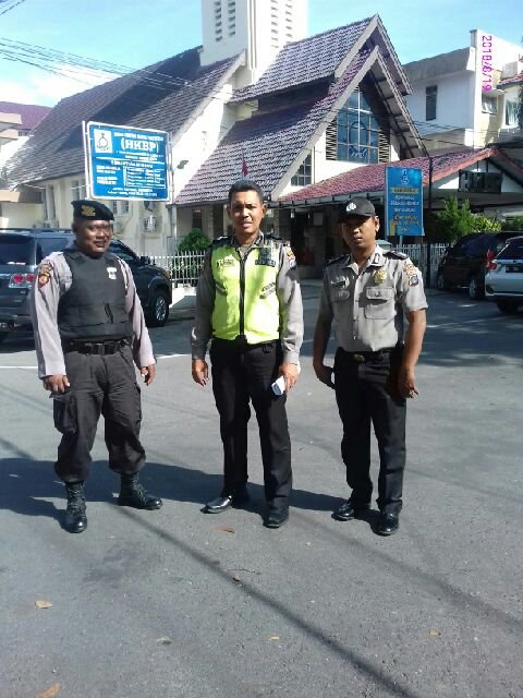 Polsek Medan Baru Minggu Rutin Prioritas Pam Gereja