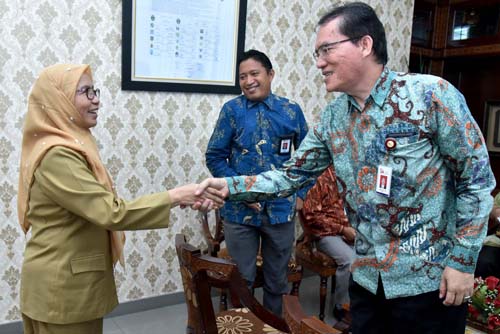 Sabrina Harapkan Perbankan Permudah Kredit UMKM