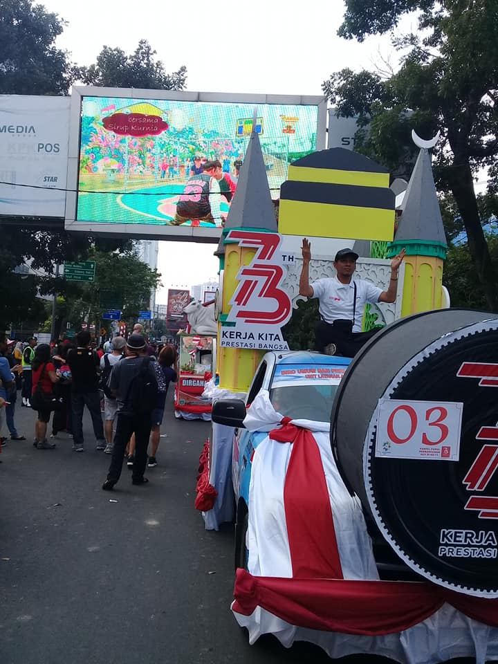 HUT ke-73 RI, Ratusan Kendaraan Hias dan Pawai Jalan Kaki Ramaikan Pawai Pembangunan