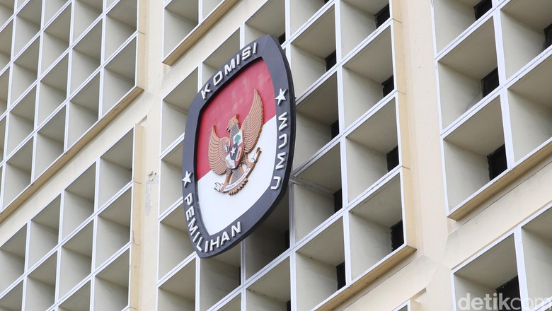 Bacaleg Bisa Mundur, tapi Tak Bisa Diganti Kecuali karena Ini