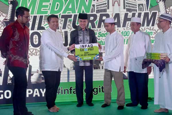 Wagub Sumut Apresiasi Sedekah Al-Quran yang Diadakan Gojek Â 