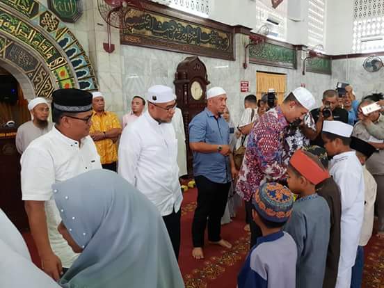 YPA Yatim Medan dan BKM Masjid Agung Santuni Anak Yatim,Â Â Wagubsu : Kegiatan Santunan Membantu Pemprovsu