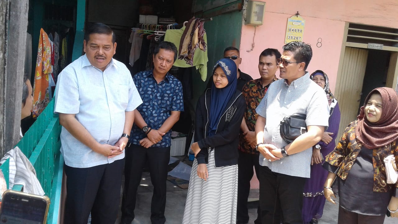 Anggota DPD RI Tinjau dan Dengarkan Keluhan Pelanggan PDAM di Perumnas Mandala