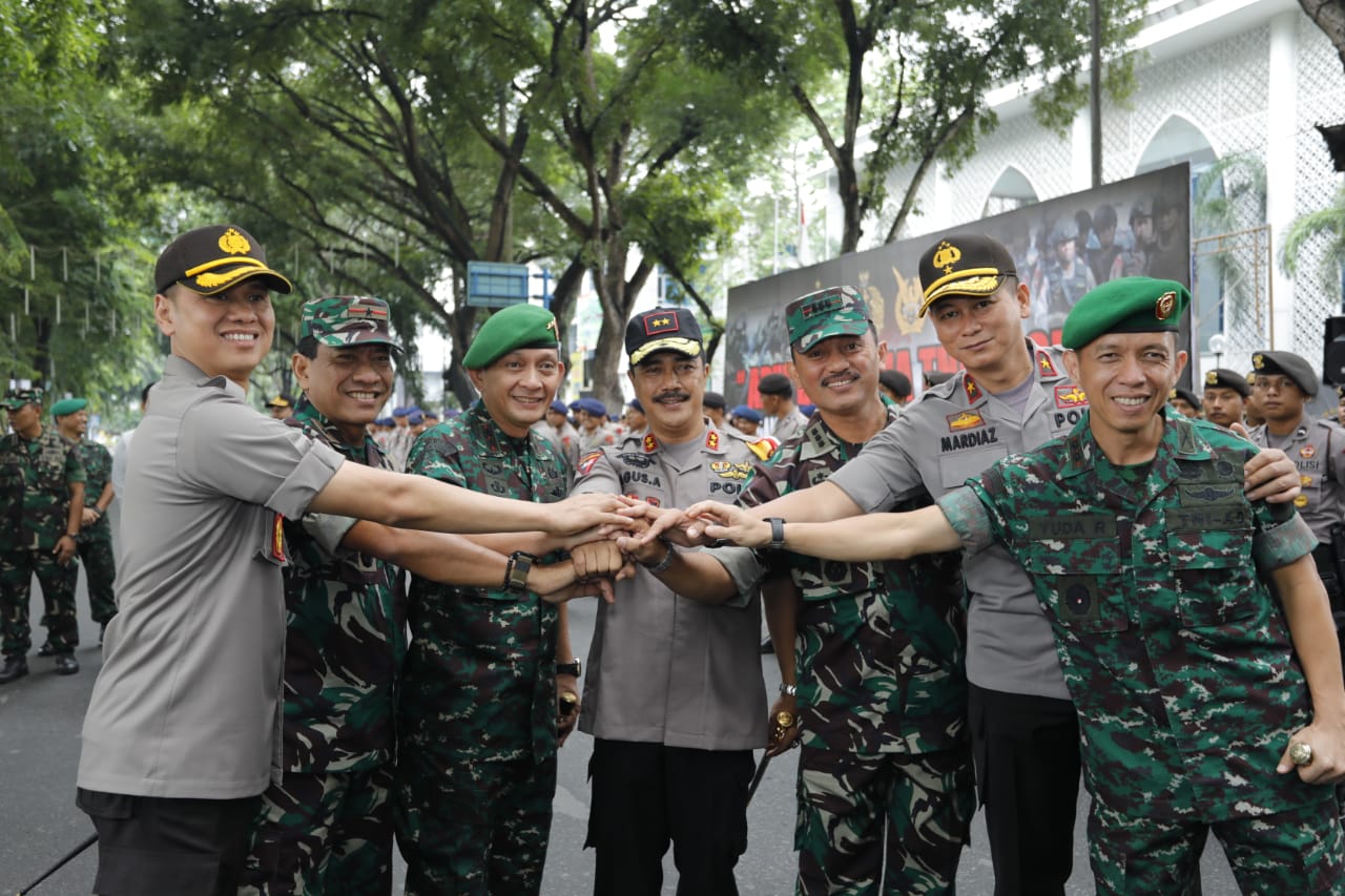 TNI-Polri Gelar Apel Gabungan, Kodam I/BB dan Polda Sumut Siap Mengamankan Pileg dan Pilpres 2019