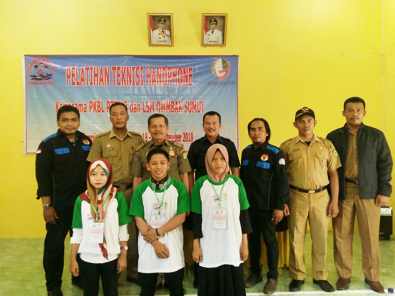 LSM OMMBAK Sumut - PKBL PTPN III, Gelar Pelatihan Teknisi Handphone