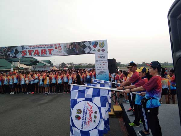 Danlanud Soewondo Lepas Peserta Charity Run 5K-10K For to Lombok