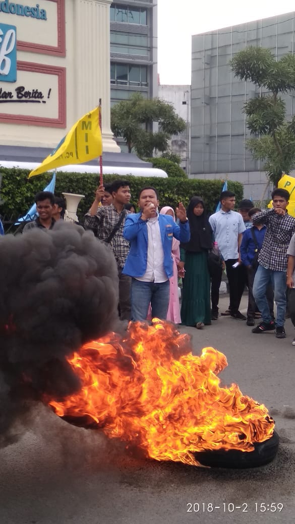 PMII Medan Demo, Minta Pemerintahan Jokowi-JK Pro Rakyat