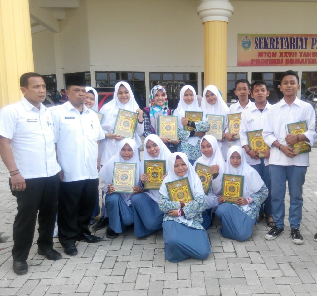 16.000 Alquran Dibagikan Gratis Selama MTQN ke XXVII