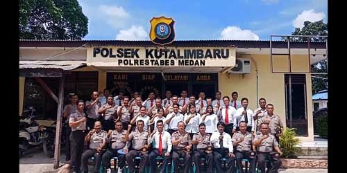 Personel Polsek Kutalimbaru Tanda Tangani Pembacaan Ikrar WBBM