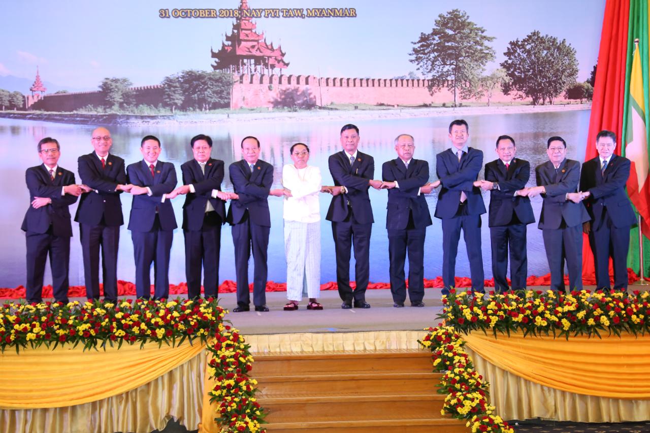 Kapolri Memimpin Delegasi RI dalam 12th AMMTC 2018 di Nay Pyi Taw, Myanmar