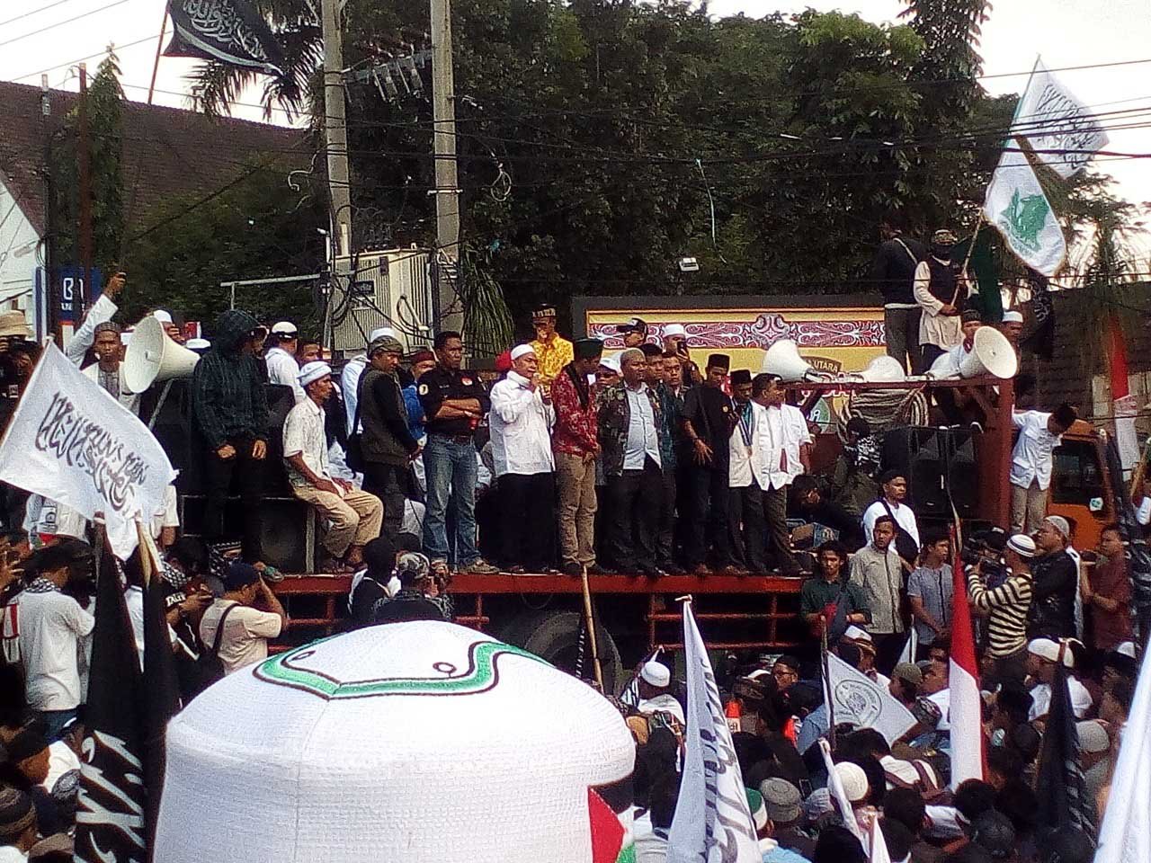 Bela Tauhid, Ribuan Massa Kepung Mapolda Sumut