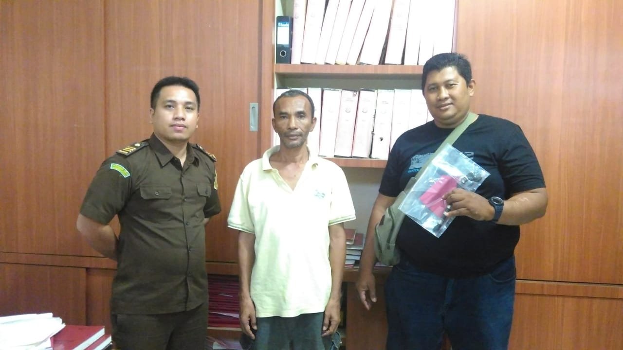 Polsek Kutalimbaru Serahkan Suami Super Tega Terhadap Istrinya ke JPU