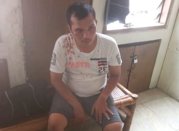 Modus Bertamu Pencuri HP Gol