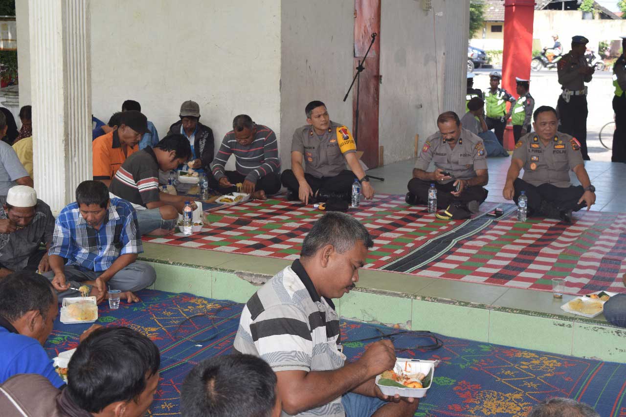 Polres Labuhanbatu Sarapan Pagi Bersama Abang Beca