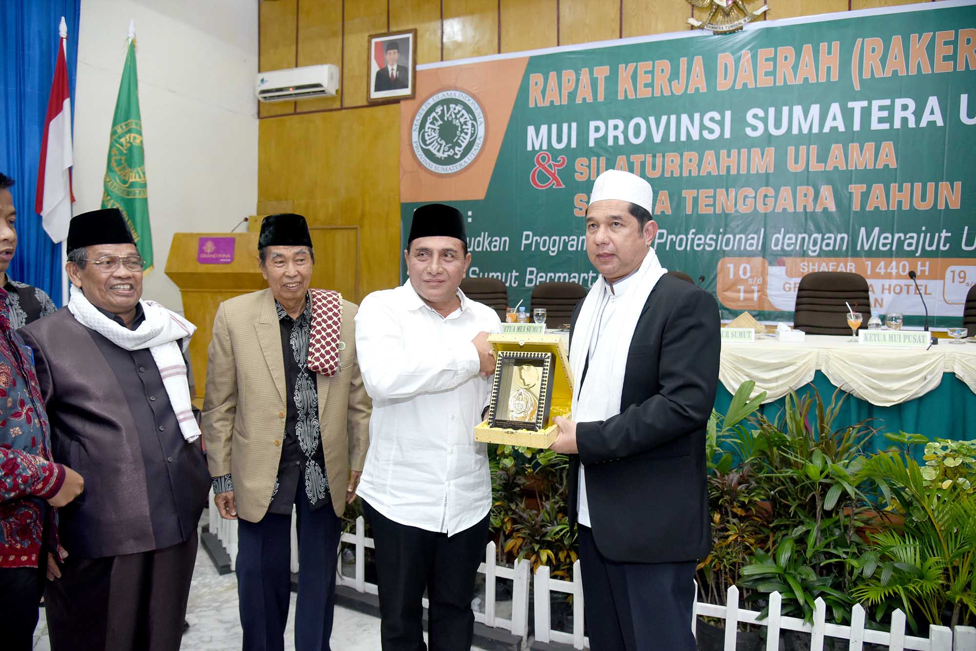 Gubernur Edy : Umaro Harus Takut kepada Ulama