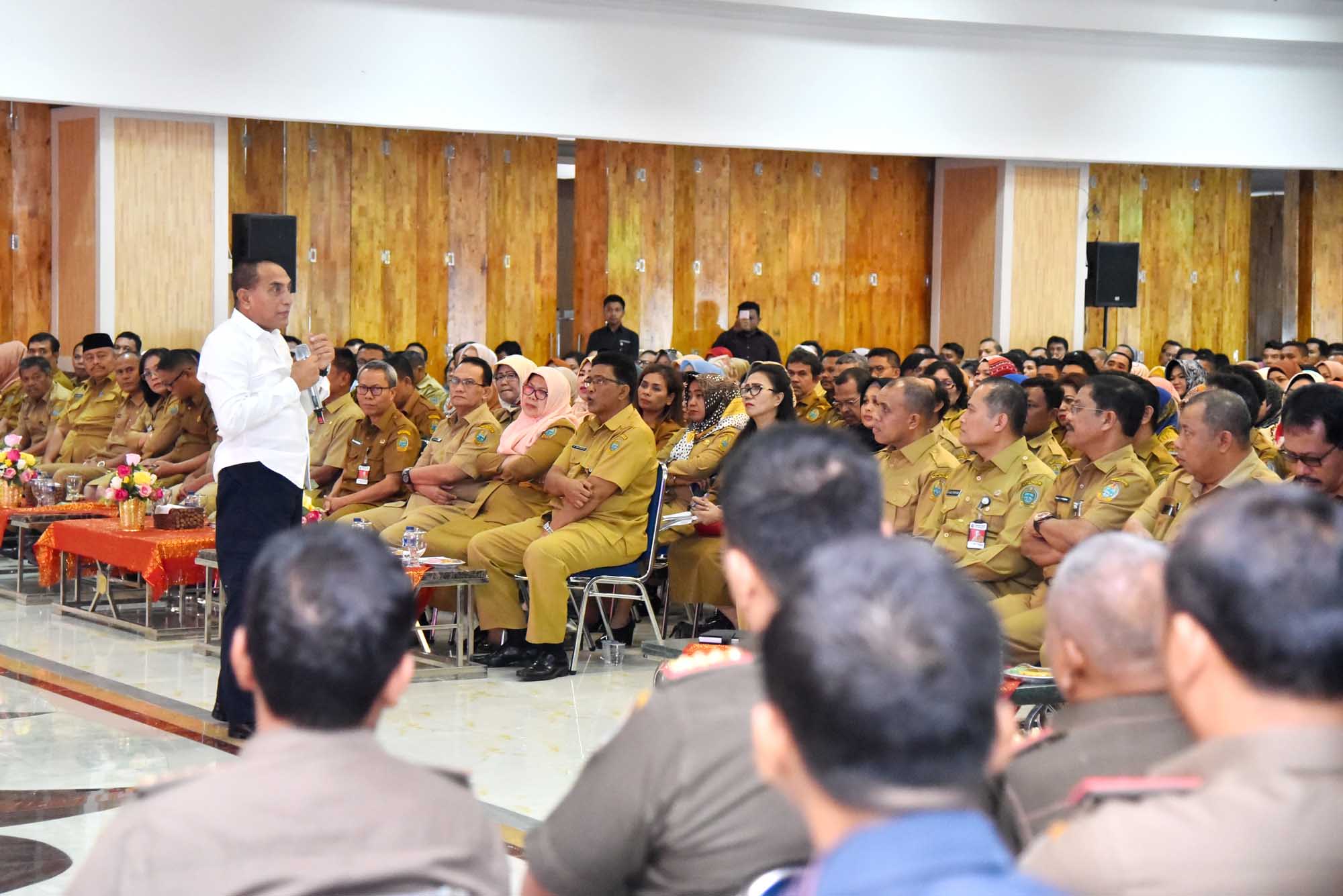 Kumpulkan Pejabat dan ASN, Ini Kata Gubsu