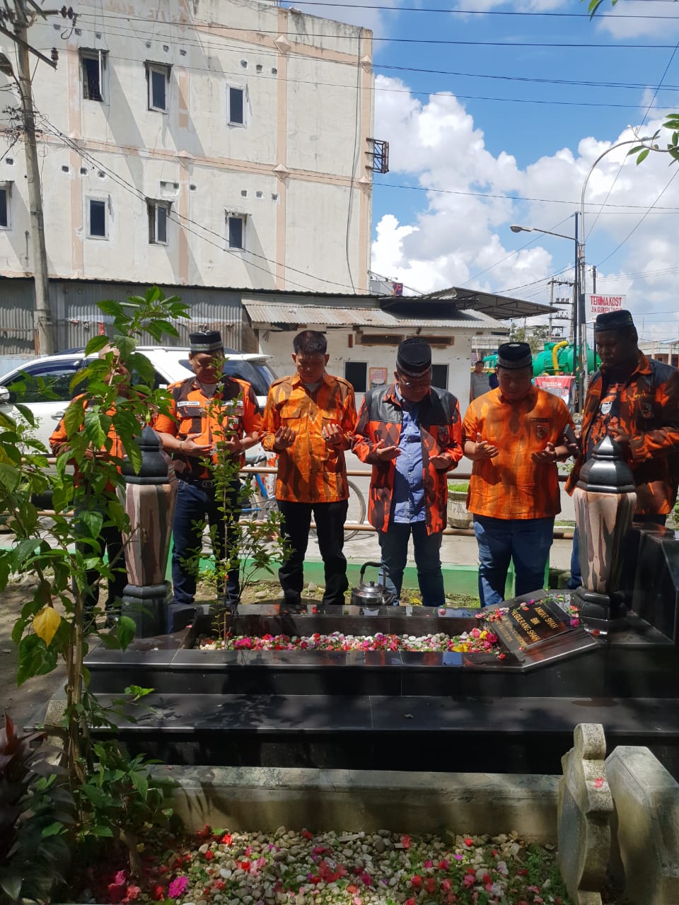 MPW Pemuda Pancasila Sumut Ziarah ke Makam Pejuang Pancasila