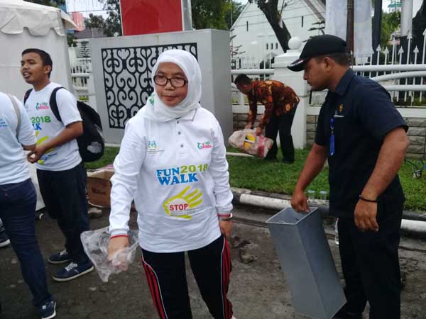 Acara Fun Walk Puspanas 2018, Sekdaprovsu Aksi Kutip Sampah Tunggal