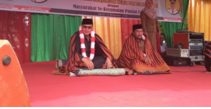 Masyarakat Pantan Cuaca Bertatap Muka Dengan Bupati