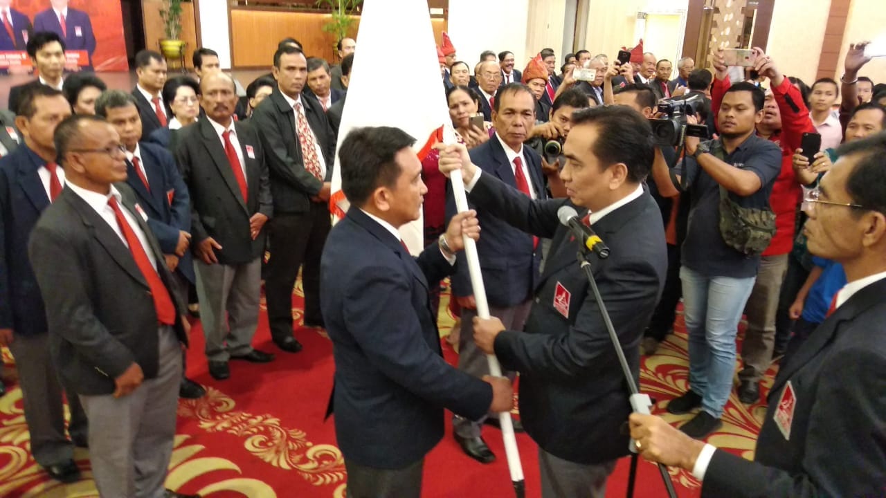 Effendi Simbolon Lantik Ketua PSBI Medan Priode 2018-2023