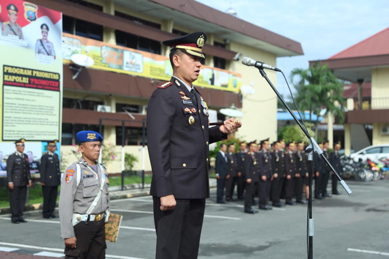 Kapolrestabes Medan Irup Peringatan Hari Pahlawan di Mapolrestabes Medan