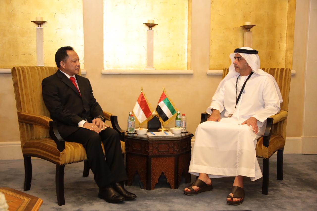 Kapolri dan Mentri Dalam Negri Uni Emirat Arab Lakukan Pembicaraan Bilateral