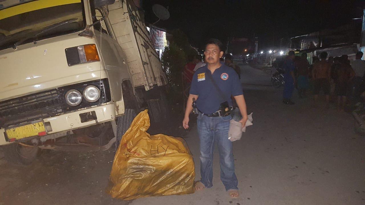 Dit Pol Air Polda Sumut Amankan 38 Bal Pakaian Bekas Diduga Ilegal