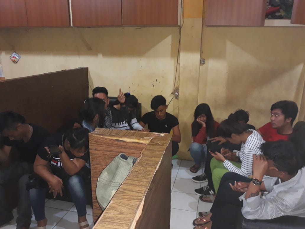 Polsek Patumbak Razia Pekat, 6 Pasangan Mesum, 6 Sepmor dan 3 Unit Jeckpot Diamankan