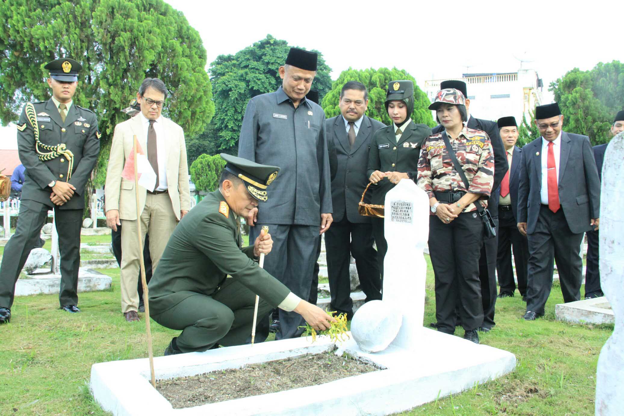 Pemprovsu Ajak Masyarakat dan Generasi Muda Mengingat Jasa Pahlawan Â 