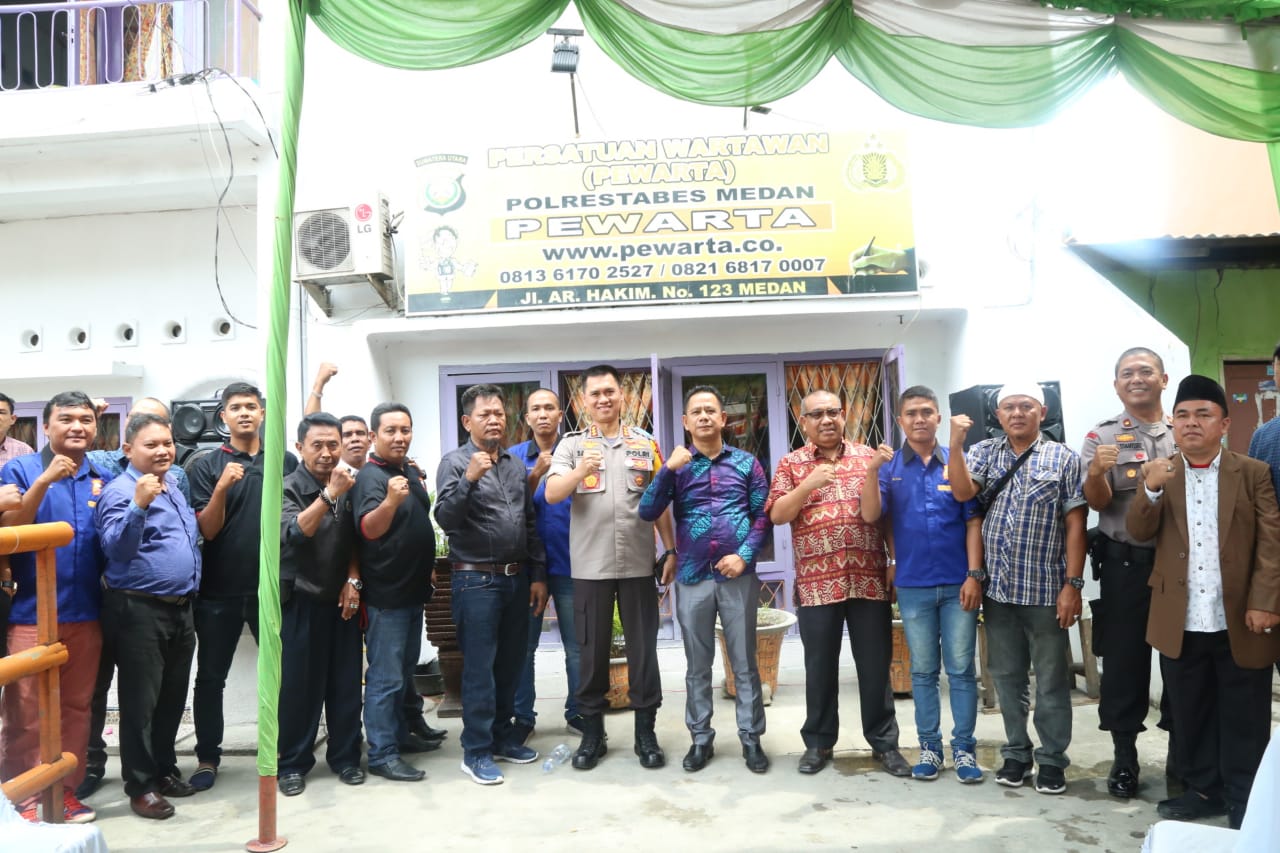 HUT Ke 2 Pewarta.co, Kapolrestabes Medan : Jurnalis di Pewarta.co Harus Lebik Baik dan Profesional