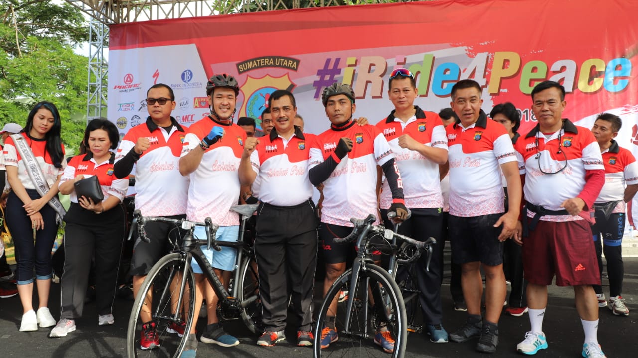 Deklarasi Pemilu Damai, Kapolda Sumut Kayuh Sepeda Bersama 5 Ribu Goweser
