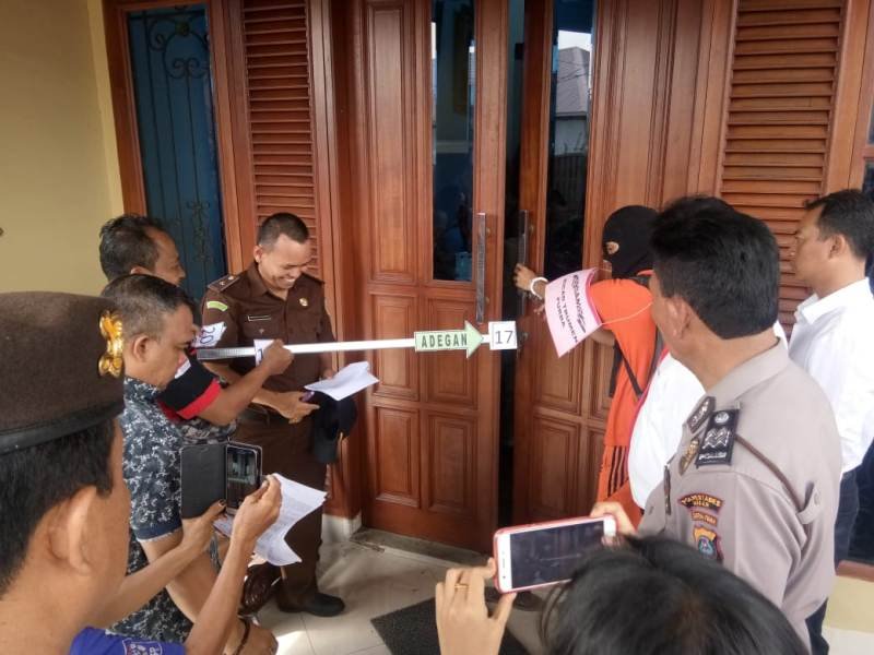 Polsek Sunggal Gelar Rekontruksi Pembunuh PRT, Pelaku Tikam Leher Korban Dua Kali