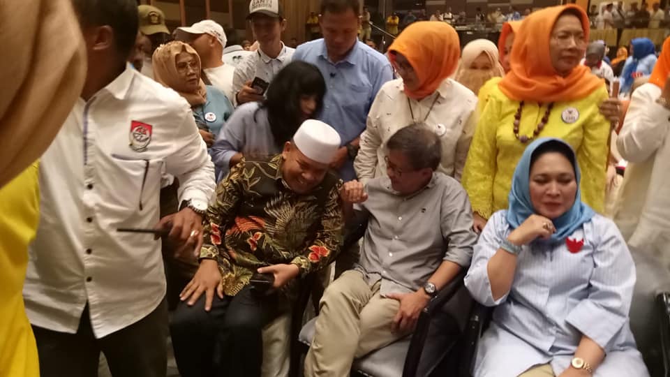 Dihadiri Rocky Gerung, PKSK UMSU Bedah Buku 