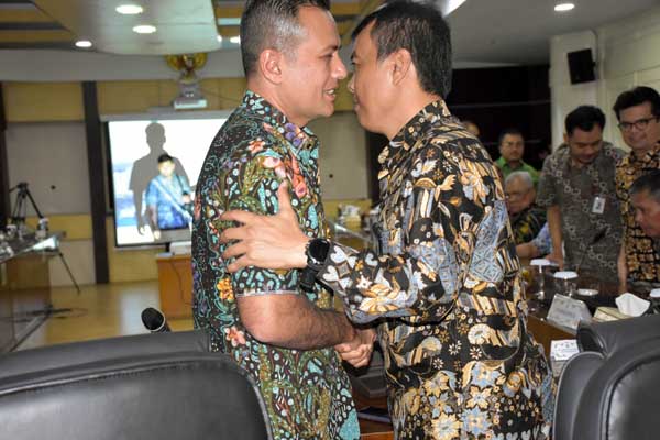 Wagubsu Tegaskan Akan Terapkan Sanksi dan Penghargaan Bagi OPD