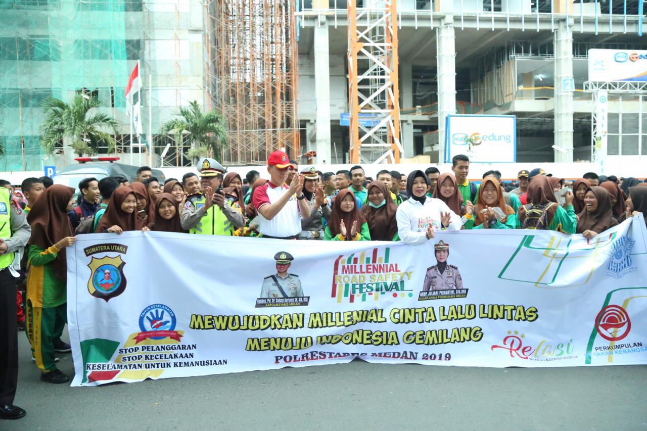 Kapolrestabes Medan Sosialisasi Program Millenial Road Safety Festival