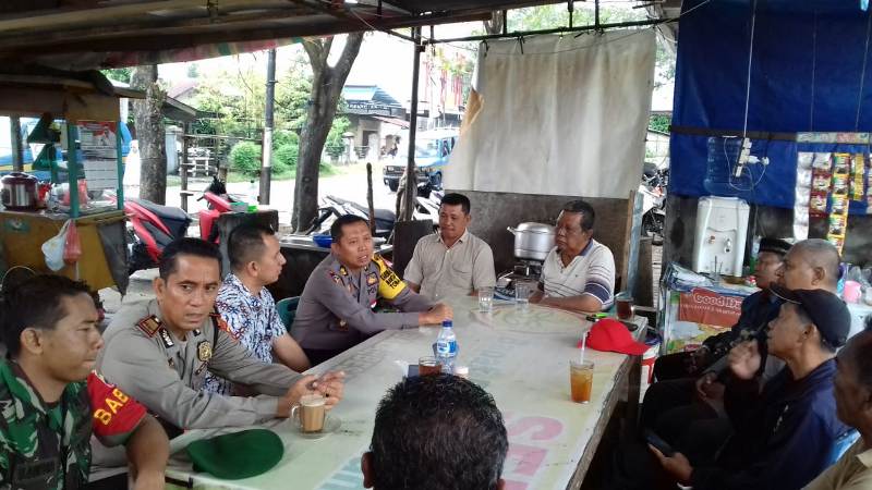 Kabag Ops Polrestabes Medan Silaturahmi Dengan Warga Kelurahan Dwikora