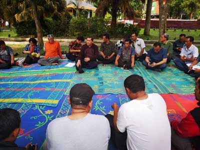 Sosialisasi Program Kebersihan di Atas Tikar Ala Bupati Karo