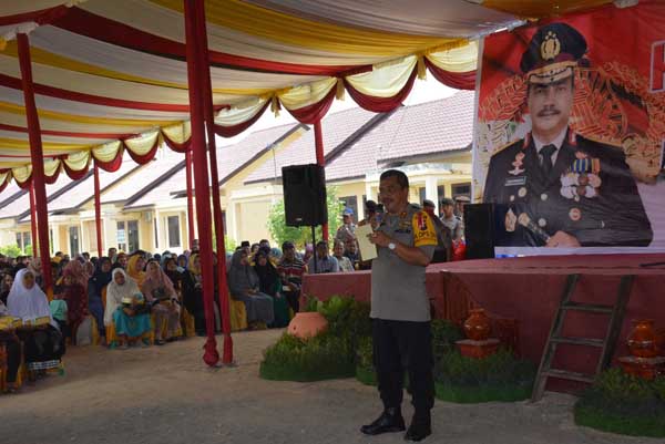 Bupati Hadiri Peresmian Lapangan Tembak SPN Hinai, Poldasu Gelar Bakti Sosial