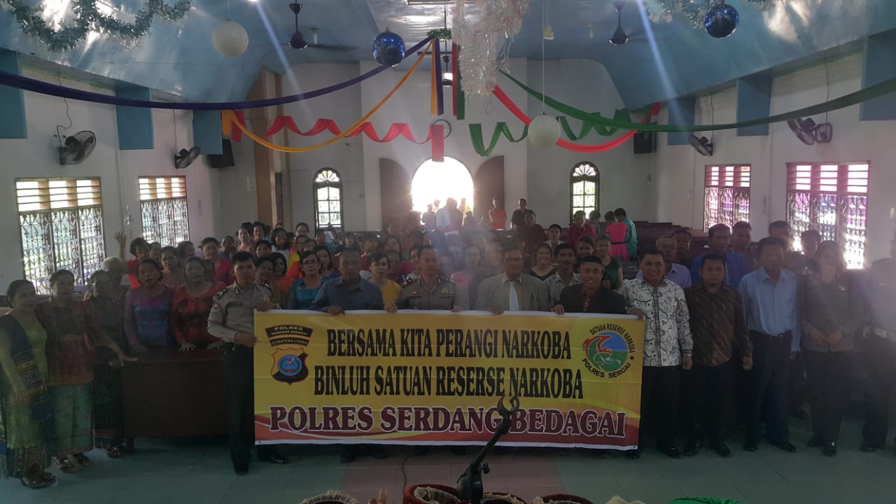 Kasat Narkoba Polres Sergei Pimpin Tim II Melaksanakan Kebaktian Doa Bersama