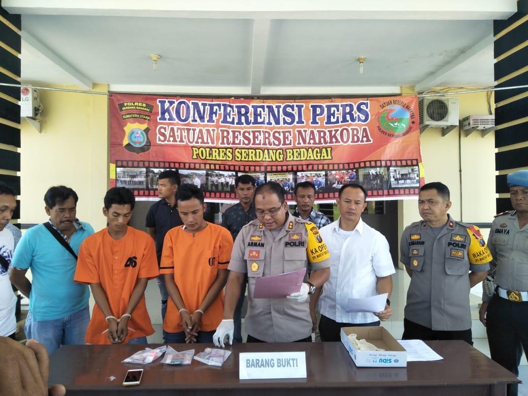 Grebek Kampung Narkoba, Satresnarkoba Polres Sergai Ringkus 3 Pengedar Sabu