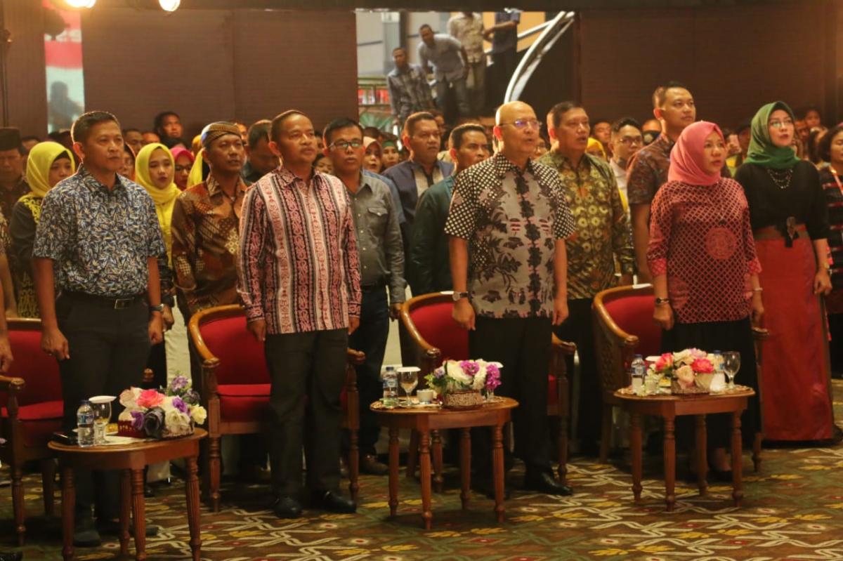 Angkat Budaya Kearifan Lokal