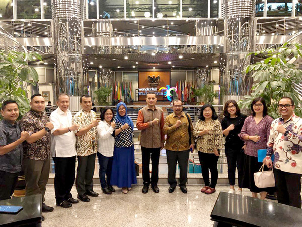 Wagubsu Bersama Menpar Bahas Percepatan Pengembangan Pariwisata Danau Toba