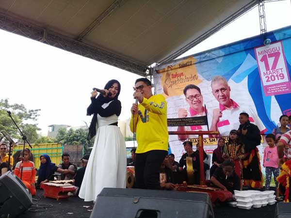 Meriah, Jalan Sehat Harian SUMUT24 Dihadiri Artis Ibukota Camel Petir