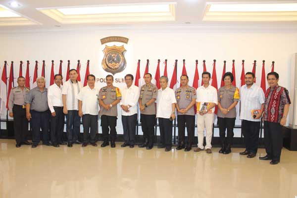 Kapoldasu Terima Audensi Rektor UHN Medan, Mahasiswa Terlibat Narkoba Disikat