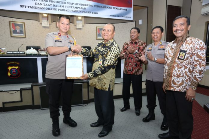 Wakapolda Sumut Sempatkan Isi SPT