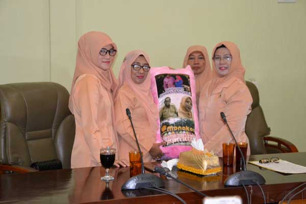 Demo Rias Kecantikan, Arisan DWP Sekretariat DPRD Langkat