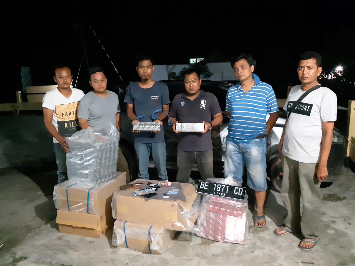 Polsek Panai Tengah Ringkus 2 Pelaku Pengedar Rokok Tanpa Pita Cukai, 2 Paket Shabu Turut Diamankan
